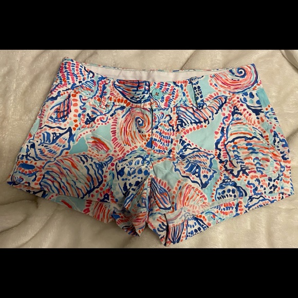 Lily Pulitzer women’s 3 inch Walsh shorts - Picture 3 of 3